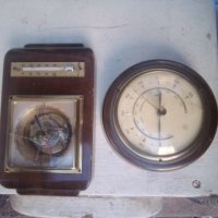 Два стари барометри със счупени стъкла, снимка 1 - Други ценни предмети - 44084219