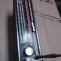 Продавам ретро работещо радио TELEFYNKENKEN BAJAZZO SPORT, снимка 5 - Радиокасетофони, транзистори - 38883533
