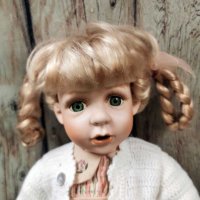 Порцеланова кукла- Stuart Ross, Vanity Fair, снимка 2 - Колекции - 43323774