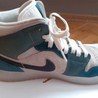 Nike air jordan 1 mid anti gravity , снимка 10 - Детски маратонки - 36863088