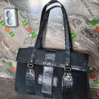 Голяма дамска чанта-10 лева, снимка 4 - Чанти - 42049902