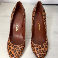 Дамски обувки, снимка 2 - Дамски обувки на ток - 43399612