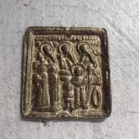 Малка нагръдна бронзова икона, снимка 2 - Антикварни и старинни предмети - 44864210