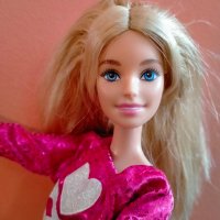 Колекционерска кукла Barbie Fashionistas Барби GRB59 , снимка 9 - Колекции - 40620427