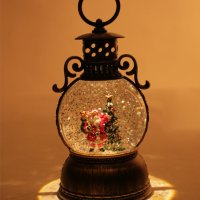 Музикален коледен фенер с Дядо Коледа и елха, снимка 2 - Декорация за дома - 43089739