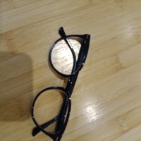 Рамка за очила, снимка 1 - Слънчеви и диоптрични очила - 38944205