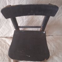 Старо Детско Малко Дървено Столче, снимка 5 - Антикварни и старинни предмети - 43628835