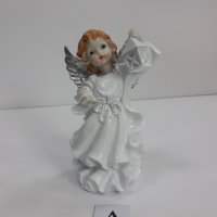 Ангел изправен с фенер- Модел А, снимка 1 - Статуетки - 37925919