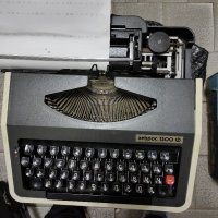 Пишеща машина в идеално състояние, снимка 2 - Други - 36629964