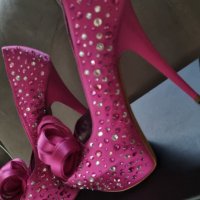 Нови обувки с камъни Baldinini 37, снимка 8 - Дамски обувки на ток - 39704594