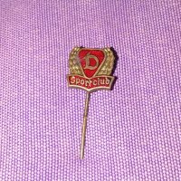 Dynamo Sports Club DDR East German STASI Vintage футболна значка емайл, снимка 2 - Футбол - 38773576