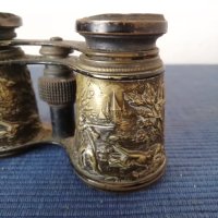 Стар малък бинокъл, немски с,, ЛОВНИ МОТИВИ", снимка 2 - Антикварни и старинни предмети - 44009907