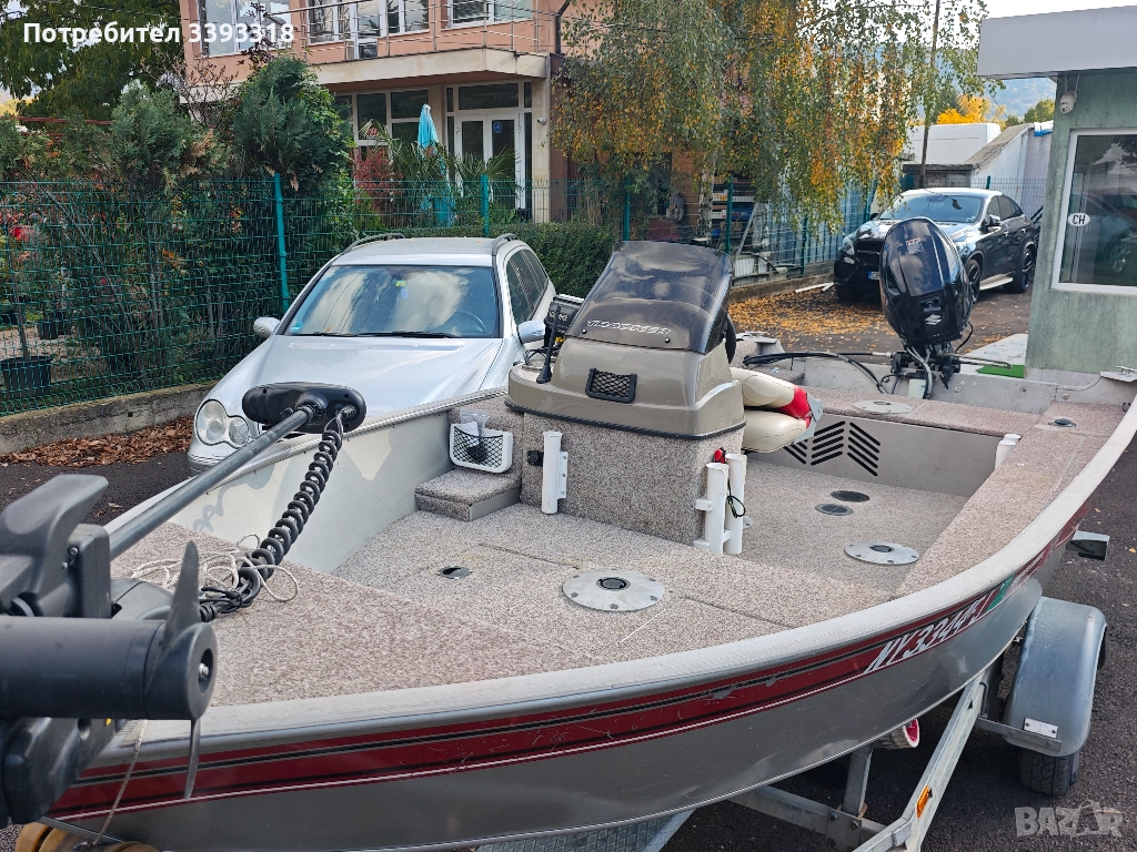 Алуминиева Американска лодка Tracker Super Guide V14 SC, снимка 1