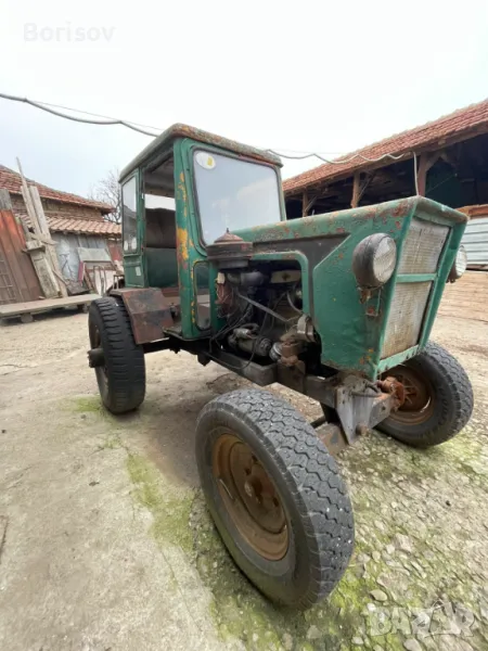 Трактор юмз, снимка 1