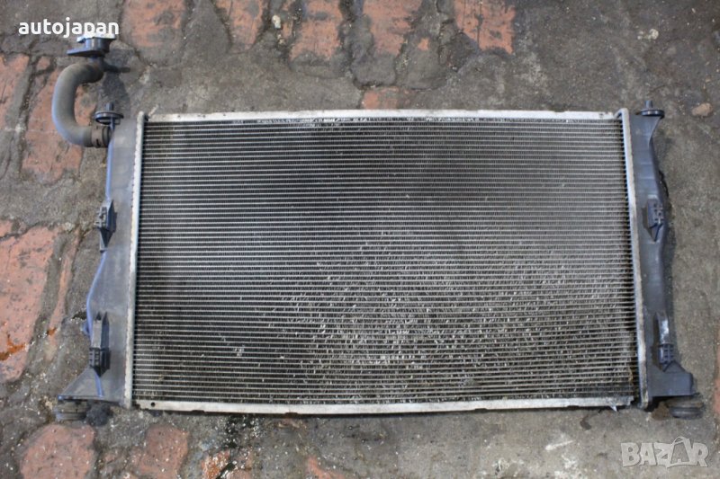Воден радиатор Мазда 5 2.0 146кс 05г Mazda 5 2.0 146hp 2005, снимка 1