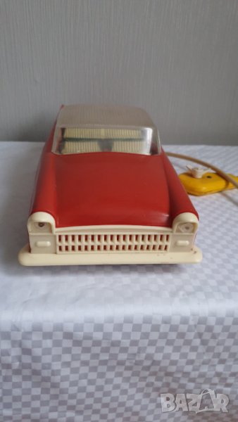 Руска пластмасова кола Чайка газ, снимка 1