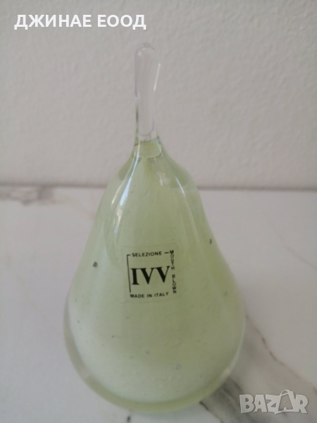 Декоративна стъклена круша марка IVV - зелена, снимка 1