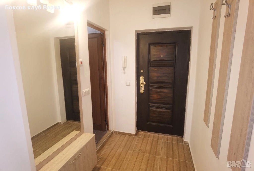 Частно лице -Давам дългосрочно под наем двустаен апартамент  и подземно  ПМ в гр Варна кв Левски , снимка 1