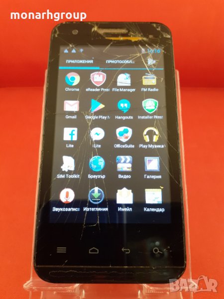 Телефон Prestigio MultiPhone 4040 Duo /спукан екран/, снимка 1