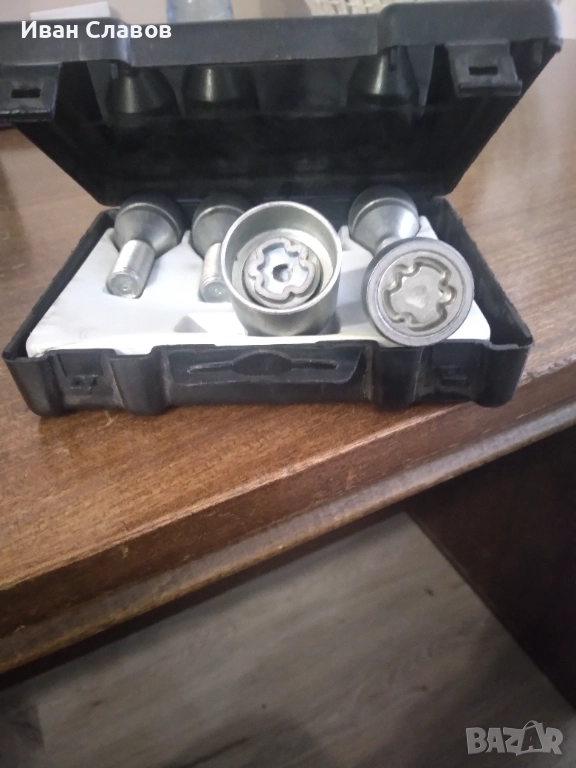 Комплект секретни болтове., снимка 1