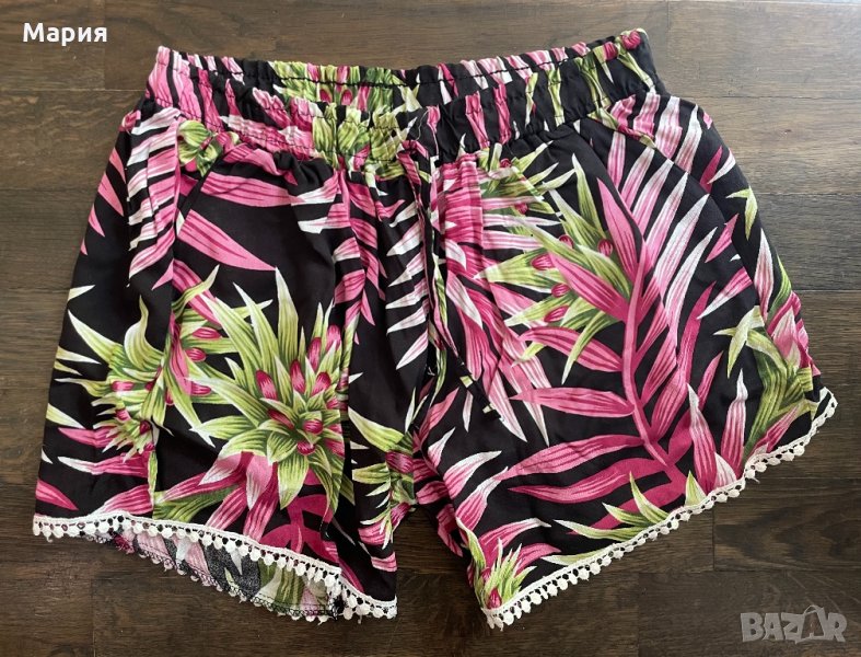 Дамски къси панталонки, снимка 1
