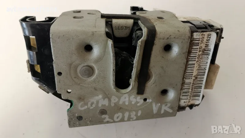 P04589422AH БРАВА ЗА ПРЕДНА ДЯСНА ВРАТА НА JEEP COMPASS 2013, снимка 1