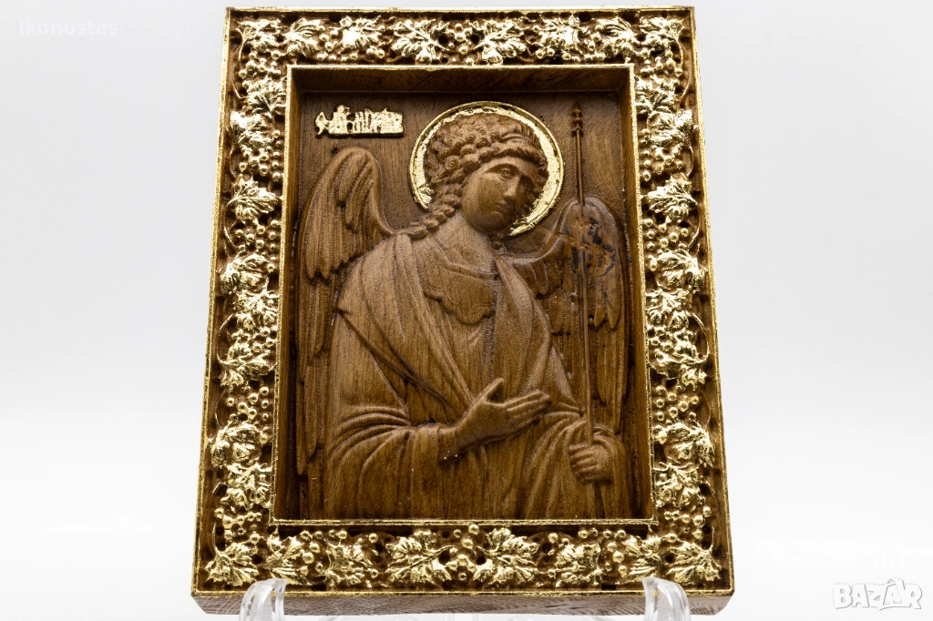 Релефна позлатена икона на Архангел Михаил – закрилникът, снимка 1