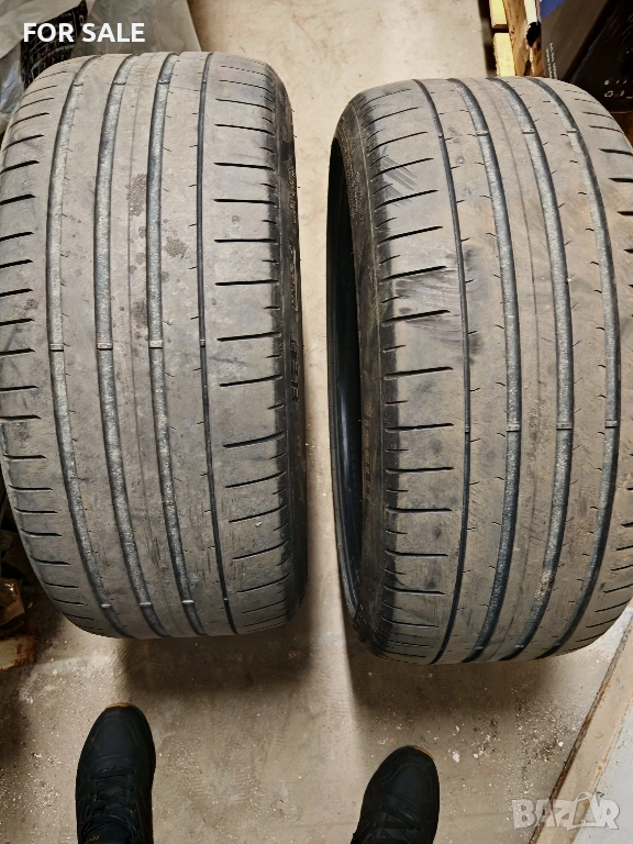 2 бр. гуми 235 35 20 DOT23, снимка 1