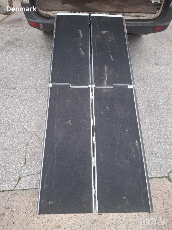 Алуминиева сгъваема рампа до 270 кг , снимка 1