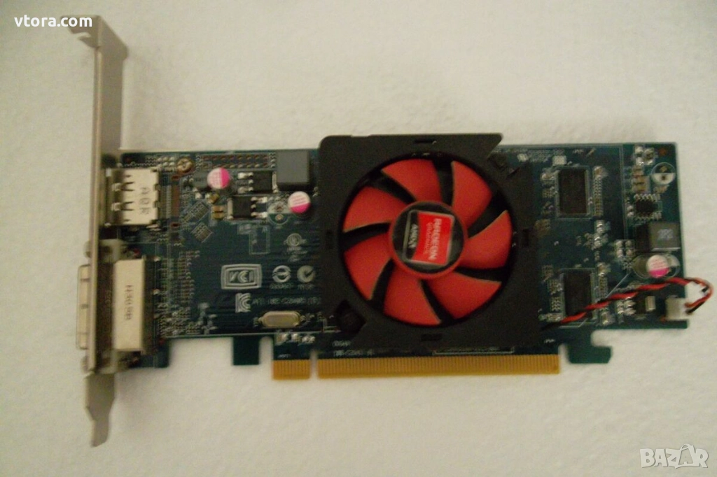 Видеокарта AMD Radeon HD 7470 1GB PCI-E DVI/DP Full height, снимка 1