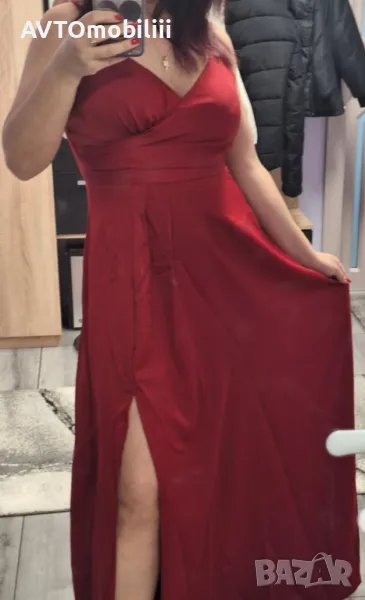 Продавам чисто ново официална червена рокля размер L, снимка 1