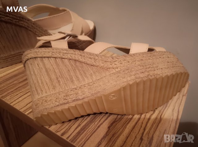 Нови естествена кожа сандали на платформа бежови нюд 38 номер, снимка 5 - Сандали - 33547879