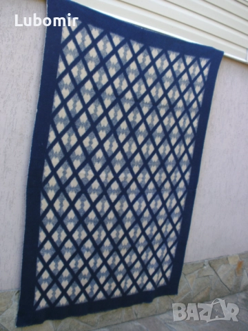 Одеяла 2 броя - вълнени , меки !