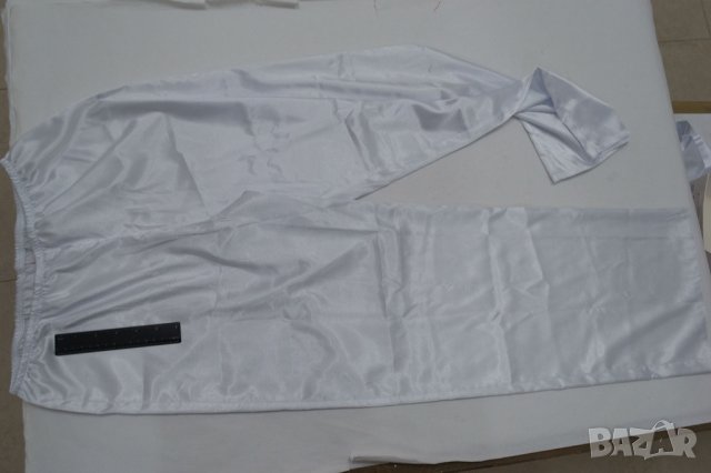 Бял комплект от халат и долнище на пижама марка Dkaren , снимка 12 - Пижами - 32875551