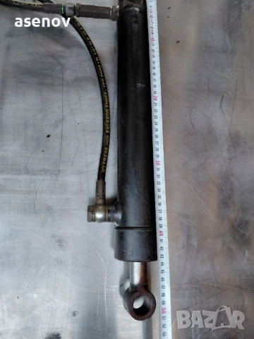 хидравличен цилиндър, снимка 2 - Други машини и части - 52231245