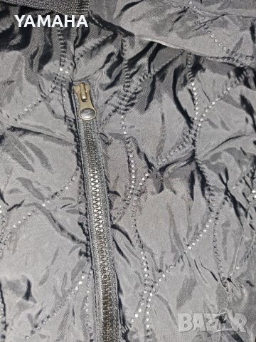 Nike  Дамско Яке  M, снимка 5 - Якета - 39230921