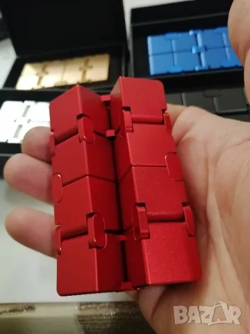Метален фиджет Infinity cube - fidget , снимка 8 - Игри и пъзели - 48654260