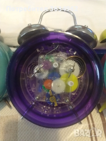 Часовници , снимка 3 - Стенни часовници - 51930459