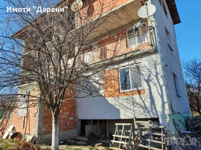 Имоти Дарени - 5365 Вила Източна индустриална зона, снимка 2 - Вили - 52207730