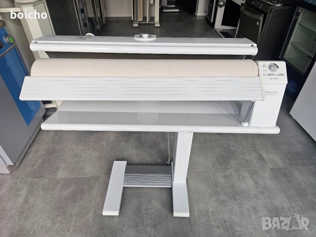 Каландър Miele Professional HM 16-80D с пара