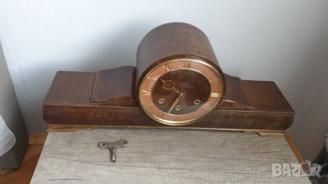 Настолен каминен механичен часовник Suevia Sindelfingen, снимка 1 - Антикварни и старинни предмети - 43799954