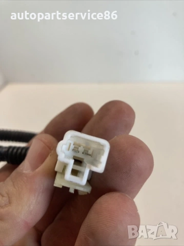 Закопчалка на преден ляв колан за KIA Magentis 2.0 CRDi (2009) 140HP, снимка 3 - Части - 53270756