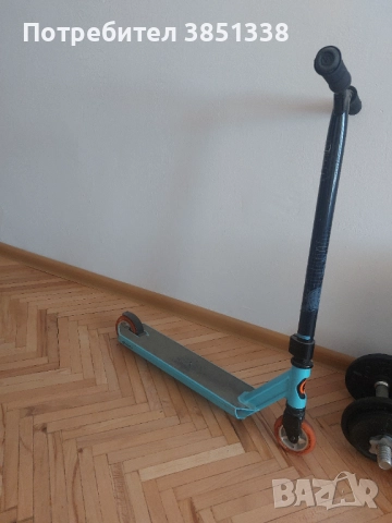 Тротинетка Декатлон Oxelo, снимка 5 - Скейтборд, ховърборд, уейвборд - 42319368