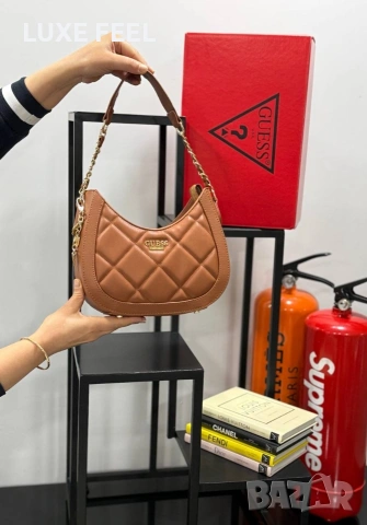 Guess ⚜️ Дамски Чанти , снимка 3 - Чанти - 53566049