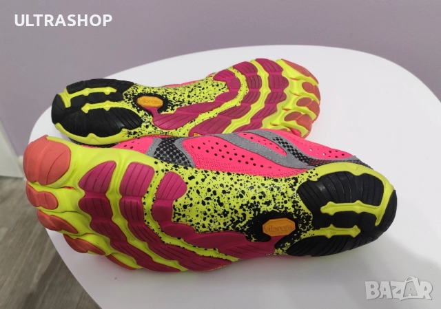 Дамски Vibram Five Fingers 38 size боси обувки в отлично състояние , снимка 3 - Други - 51726938