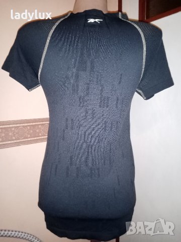 Reebok, Оригинална, Размер S. Код 1947, снимка 9 - Тениски - 40301288