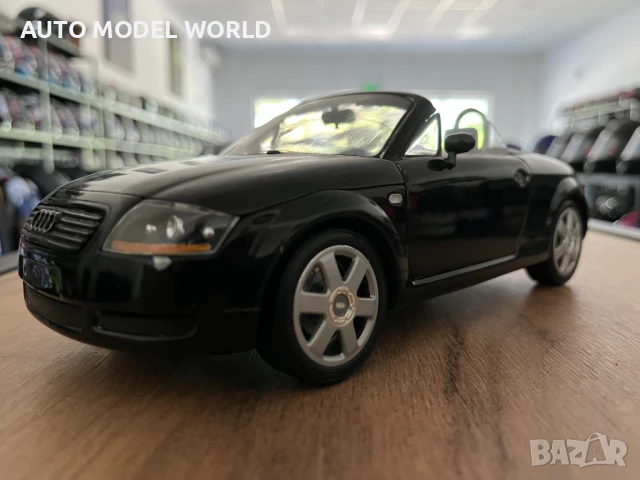 Метална колекционерска колички REVELL AUDI TT V5 TURBO мащаб 1:18