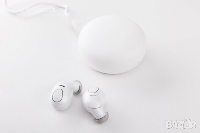 Bluetooth слушалки TWS (earbuds) + Безжично зарядно устройство, снимка 3 - Bluetooth слушалки - 38785501