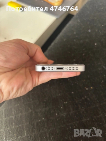 Iphone SE, снимка 5 - Apple iPhone - 53598825
