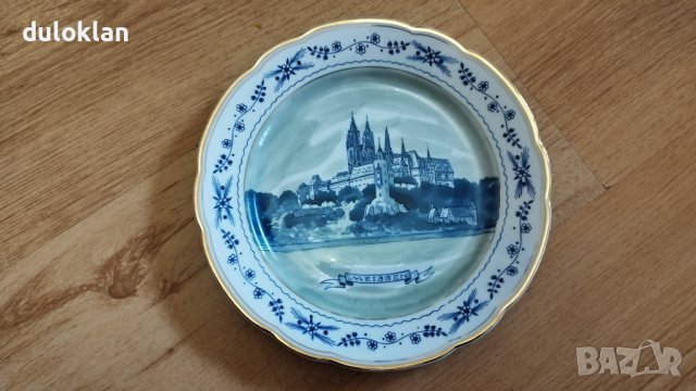 Красива порцеланова чиния от Майсен,Германия.
